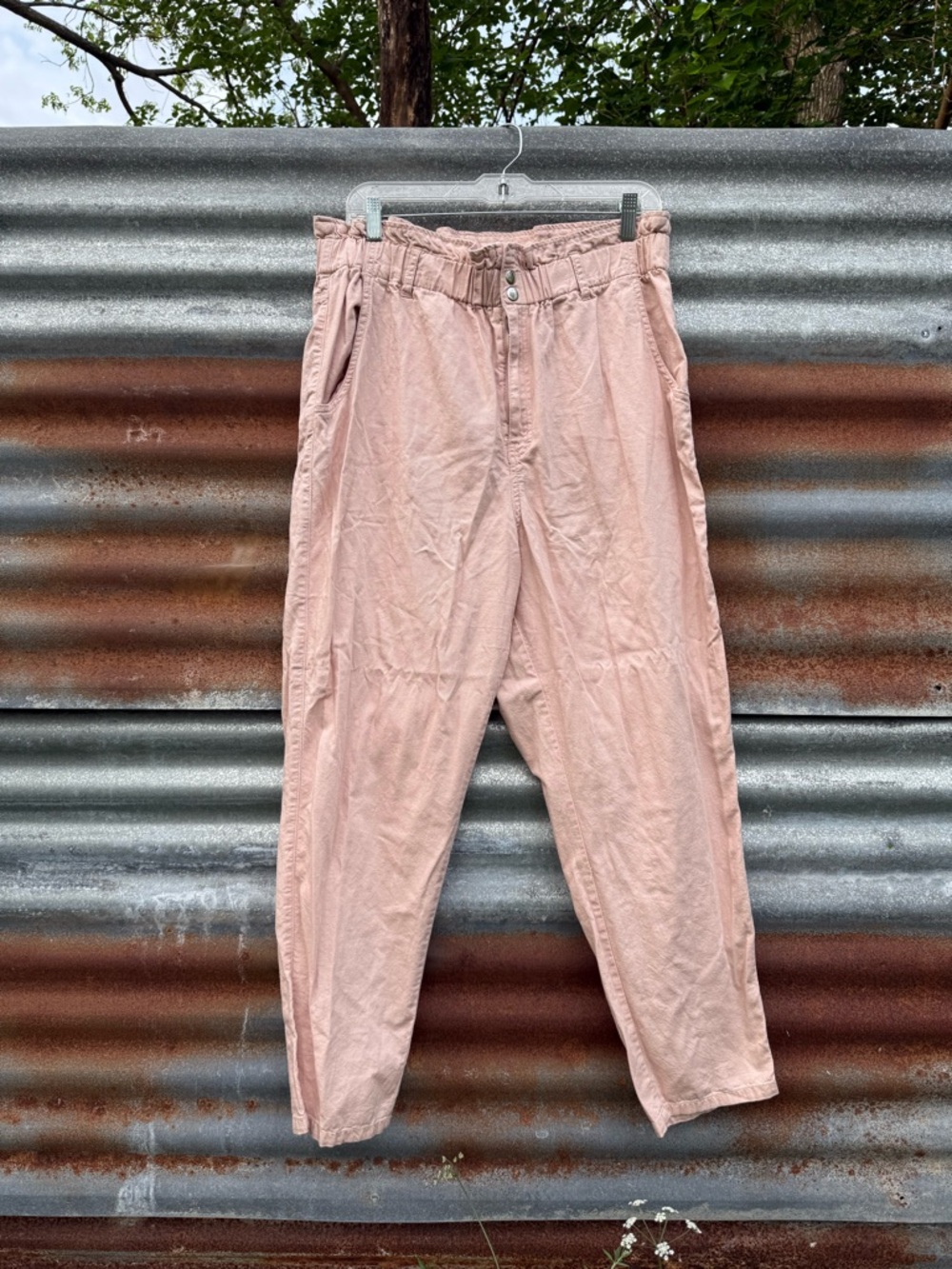 H&M Relaxed Fit Pants in Dusty Pink